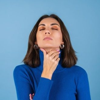 Dr.-A-Zeenat-Ahmad-Physician-and-Diebetologist-thyroid-problems Thyroid & other Problems